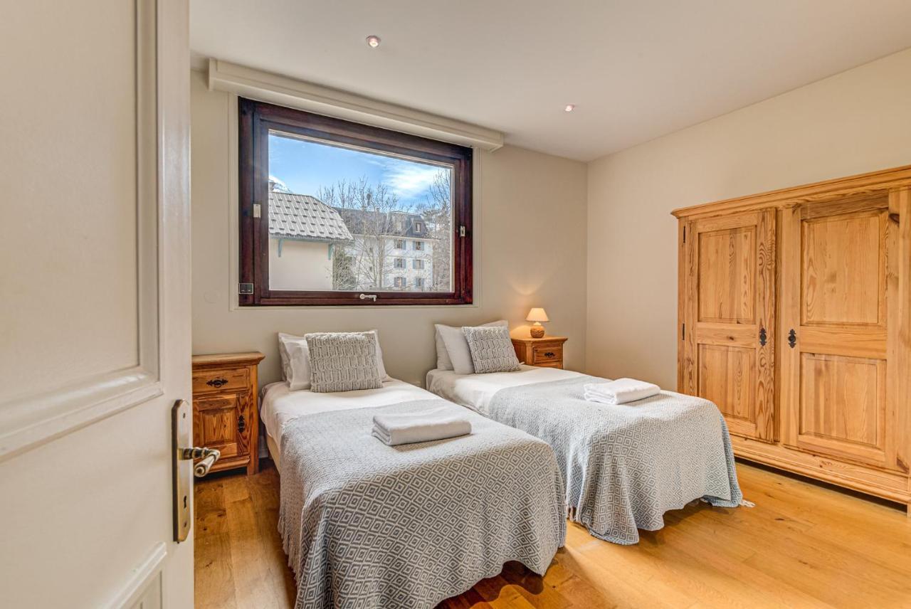 Apartment President - Alpes Travel - Central Chamonix - Sleeps 12 Exteriör bild