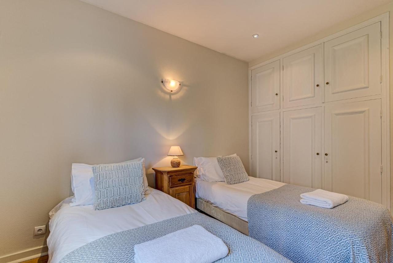 Apartment President - Alpes Travel - Central Chamonix - Sleeps 12 Exteriör bild