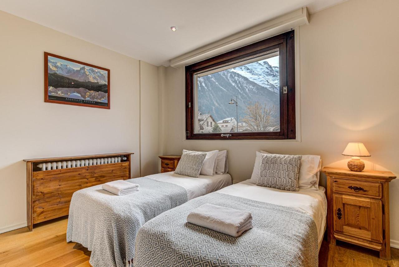 Apartment President - Alpes Travel - Central Chamonix - Sleeps 12 Exteriör bild