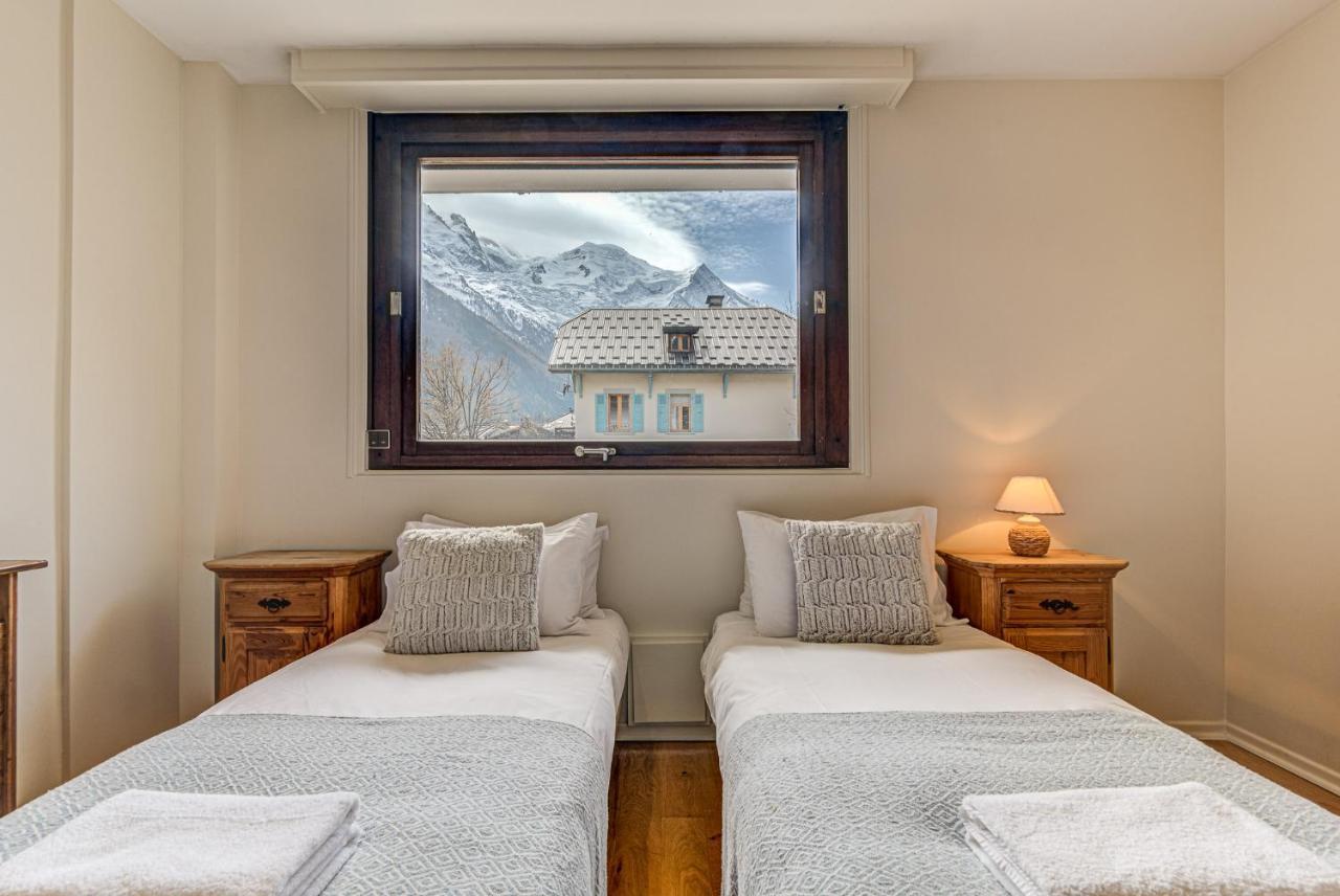 Apartment President - Alpes Travel - Central Chamonix - Sleeps 12 Exteriör bild